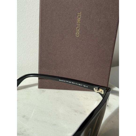 NEW Tom Ford Edward FT1002 Sunglasses in Black - Picture 6 of 6